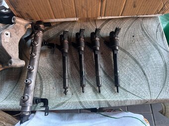 Díly Hyundai Tucson 2.0 CRDI 103kw - 2