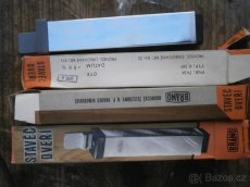 stavěč dveří historický - 2