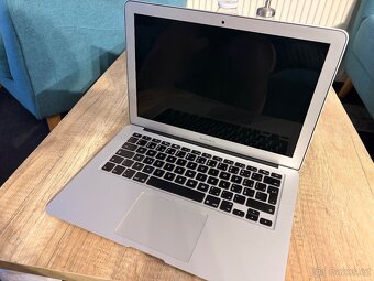 MacBook Air 2017 - 2