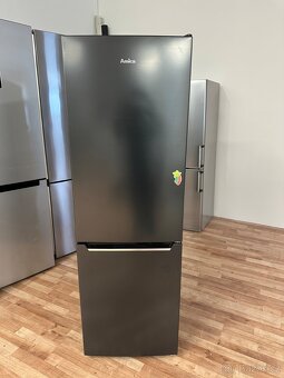 Lednice s mrazákem Amica (110) - 2