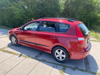 Prodám-vyměním Hyundai i30 CW - 2