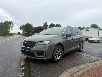 Chrysler Pacifica 3,6 RU Limited Radar 360 2022 - 2