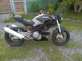 Ducati Monster 620 R.V.2005 - 2