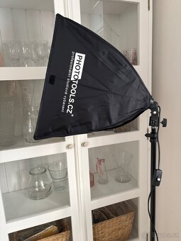 Prodám stativ plus softbox - 2