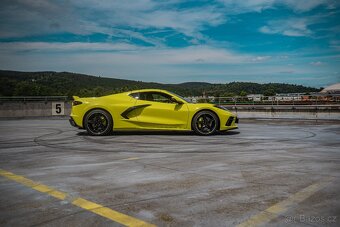 Chevrolet Corvette C8 - 2