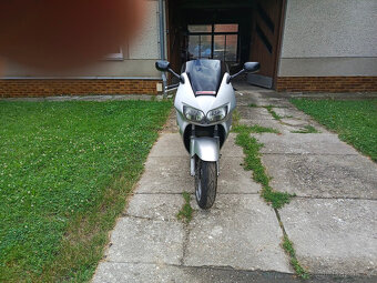 Honda VFR 800 Fi - 2