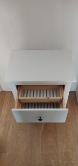 Komoda se 2 zásuvkami, bílá. HEMNES IKEA - 2