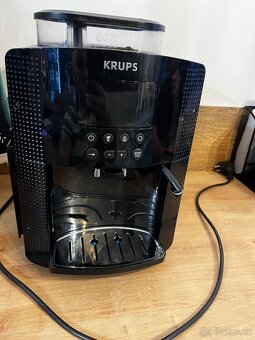 Kávovar Krups essential EA81 - 2