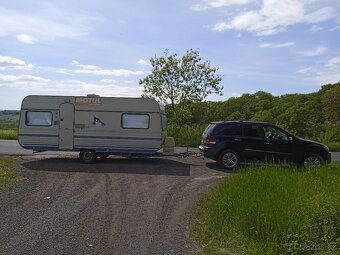 Karavan bez dokladů - 2