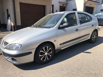 Renault Megane 1.4 16V - 2
