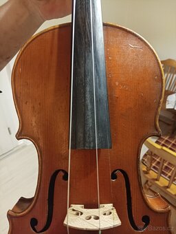 Staré housle - 2