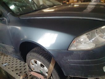 Škoda Octavia 2 combi 1.9 TDI 77 kW díly - šedá 9901 - 2