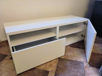 Skříňka IKEA pod TV - 2