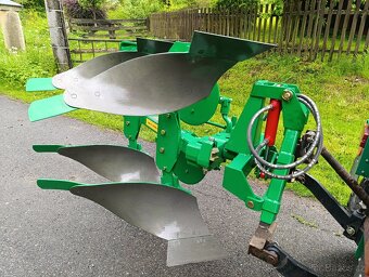 NOVÝ Pluh APO 155, závaží wisconsin, nakladač ND5-060 - 2