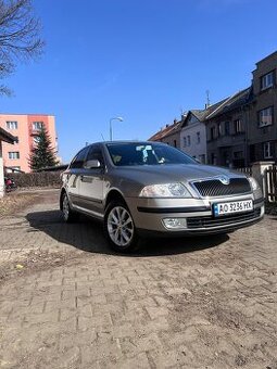Škoda Octavia 2 - 2