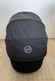 CYBEX KORBIČKA DEEP BLACK 2022 - 2