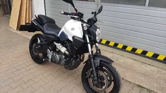 Yamaha MT-03 - 2