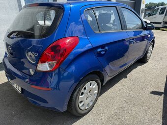 Hyundai I20 1.25 16v 63kw rok 8/2013 5 Star edition - 2