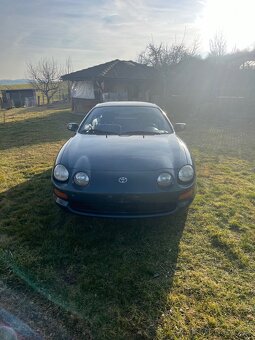 Toyota celica t20 1.8 85 kw - 2