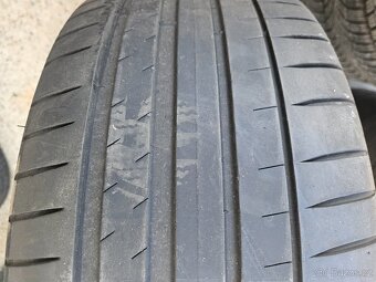 235/40R19 96Y XL Pilot Sport 4 MICHELIN - 2