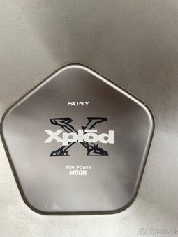 Basový reproduktor Sony Xplod - 2