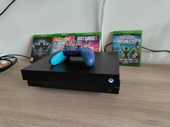 XBOX ONE X - 2