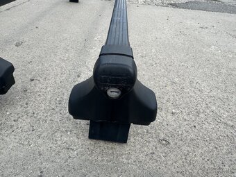 Příčníky Thule na Peugeot 807 - 2
