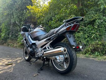 Yamaha FJR 1300A - 2
