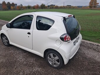 Prodám Toyota AYGO 1.0i - 2