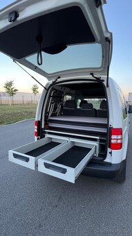 VW CADDY 2.0 CR TDI 4x4 / M1 / VESTAVBA S PŘÍSLUŠENSTVÍM - 2