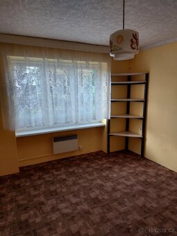 Pronájem bytu 2+1 65 m², Bělá pod Bezdězem 1​2​ ​0​00,-/měs. - 2