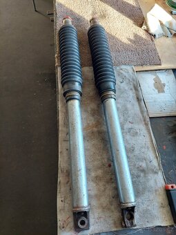 Jawa přední tlumiče - 2