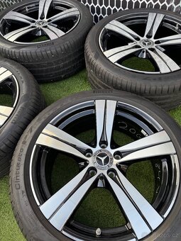 Originál alu kola Mercedes 5x112 R18 C-Class DVOUROZMĚR W206 - 2