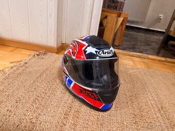 Prodám helmu Arai vel. XL - 2