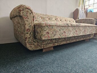 Starožitný rozkládací gauč z roku 1943 - 2