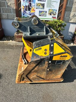 Třídící lžíce rotorová MB Crusher MB-HDS 214 - 2