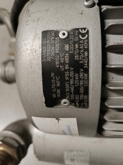 Becker Vacuum Pump SV 8.130/1-01 – vývěva 1,25 kW – použitá - 2