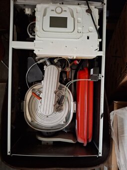 kotel kondenzační BAXI - 2