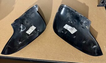 Kryty zrcátek Volvo - 2