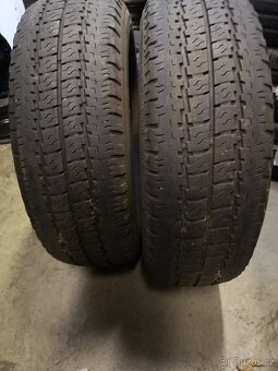 215/70 r15C 215/70/15C - 2