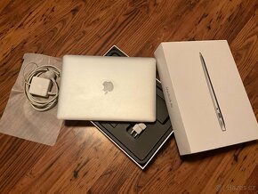 MacBook Air 13” - 2