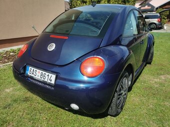 VW New Beetle - 2
