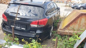 Prodám veškeré náhradní díly z Chevrolet Cruze 2013 - 2