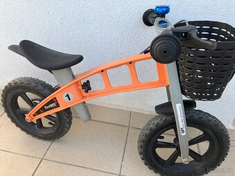 First Bike odrážedlo plus adaptér na snížení - 2