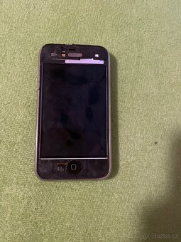 iPhone 3GS - 2