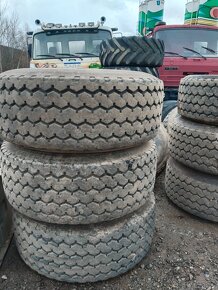 Pneu s diskem 445/65 R 22.5 balóny - 2