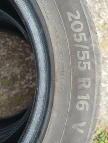 2ks Continental 205/55 R16 - 2
