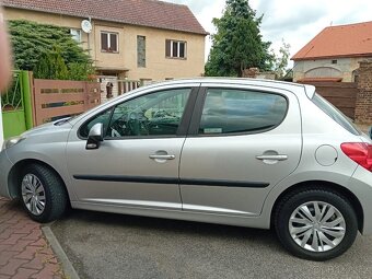 Peugeot 207 - 2
