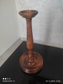 Prodám dřevěný svícen - 2