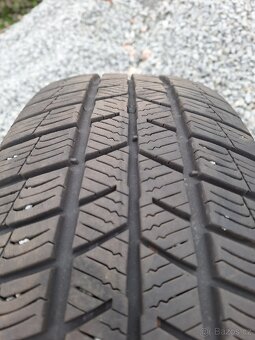 205x55 r16 zimni Barum - 2